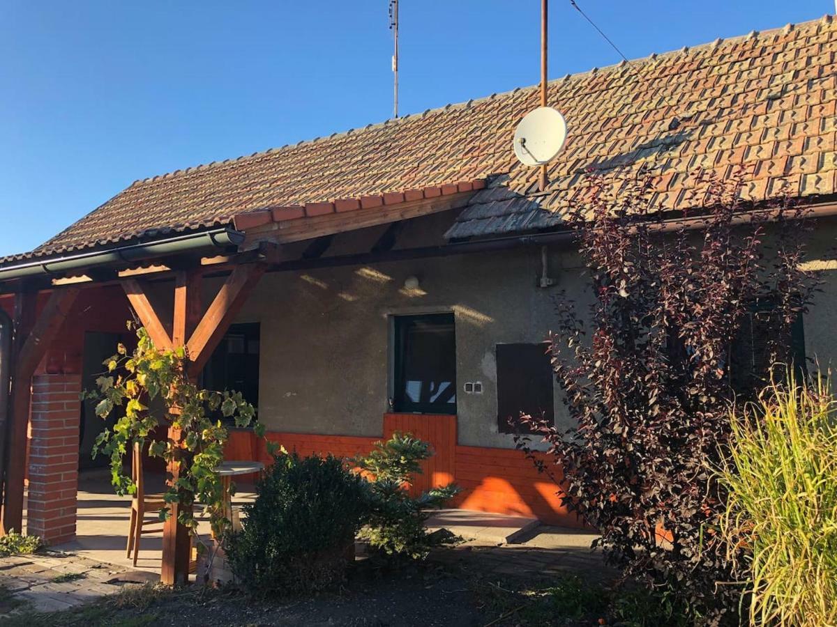 Adela'S Czech Village House Vsejany Экстерьер фото